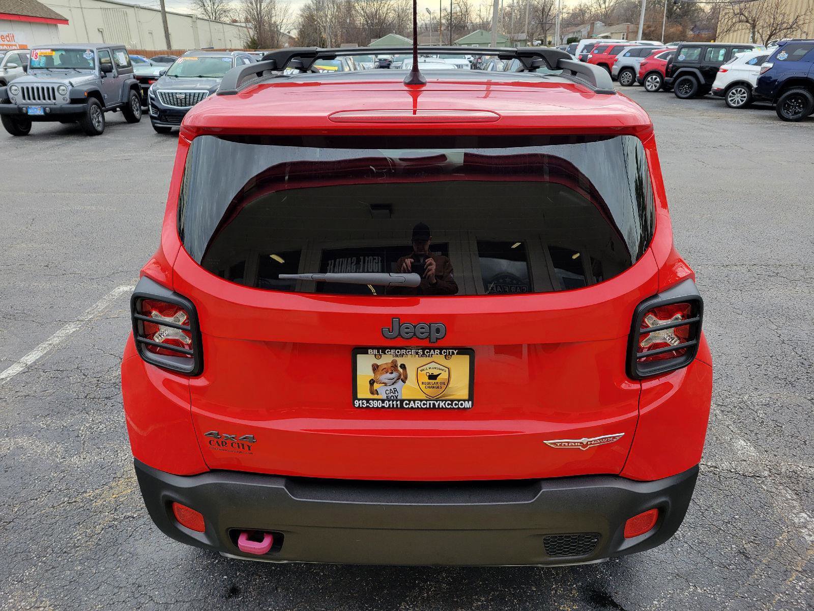 Used 2017 Jeep Renegade Trailhawk image 27