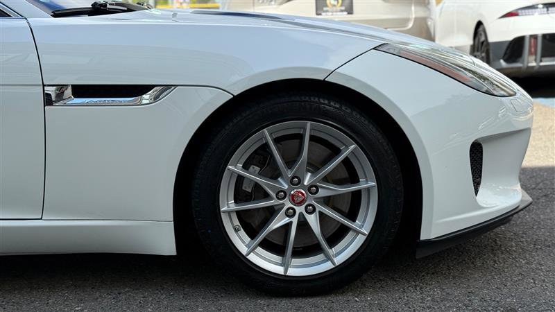 Used 2018 Jaguar F-TYPE Coupe image 36
