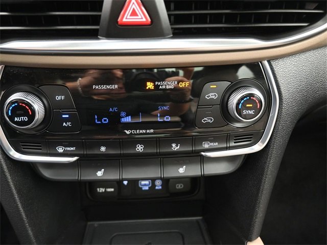 Used 2020 Hyundai Santa Fe SEL image 3