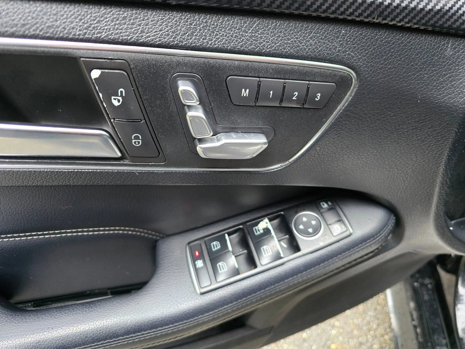 Used 2014 Mercedes-Benz E 350 Sedan image 20