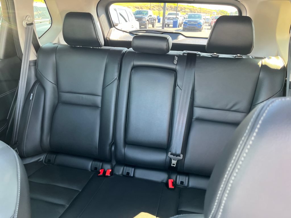 Used 2025 Nissan Rogue SL w/ Tech Package AWD/4WD image 13