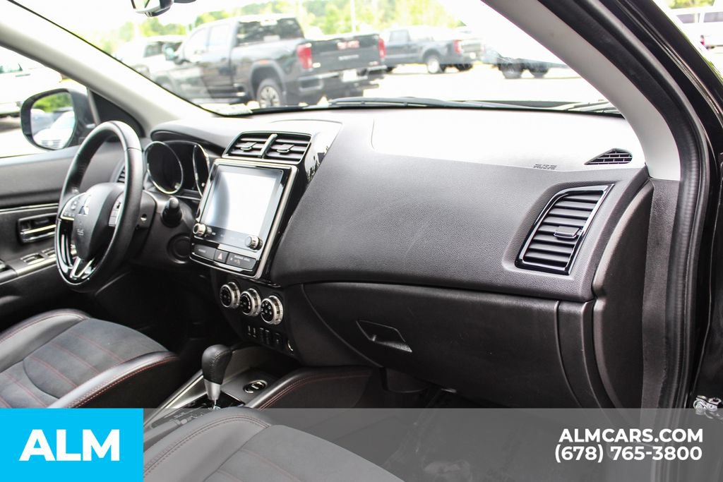 Used 2024 Mitsubishi Outlander Sport SE AWD/4WD image 23
