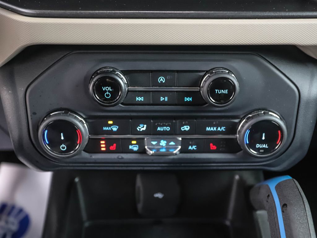 Used 2022 Ford Bronco Wildtrak image 17