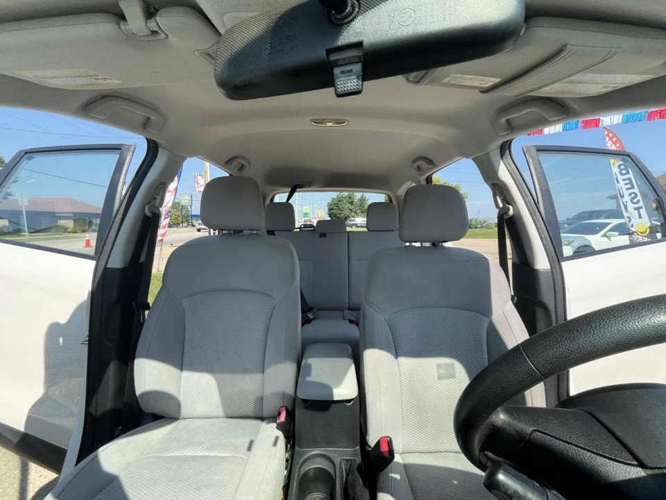 Used 2017 Subaru Forester 2.5i w/ Alloy Wheel Package AWD/4WD image 23