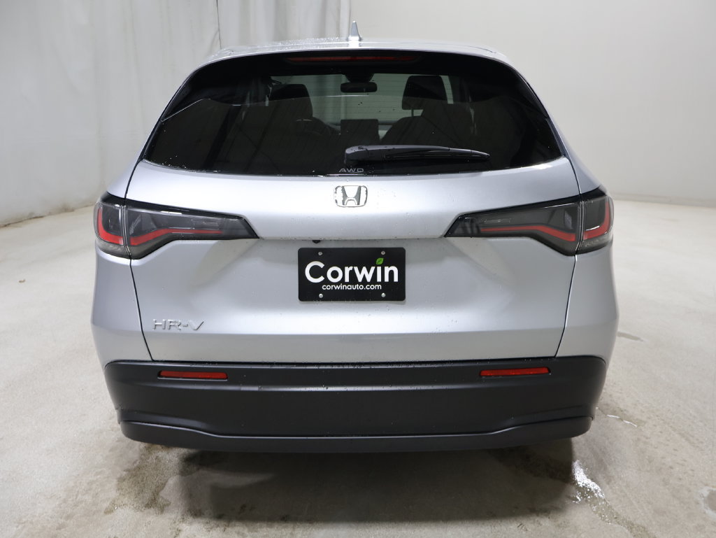 New 2027 Honda HR-V LX image 5