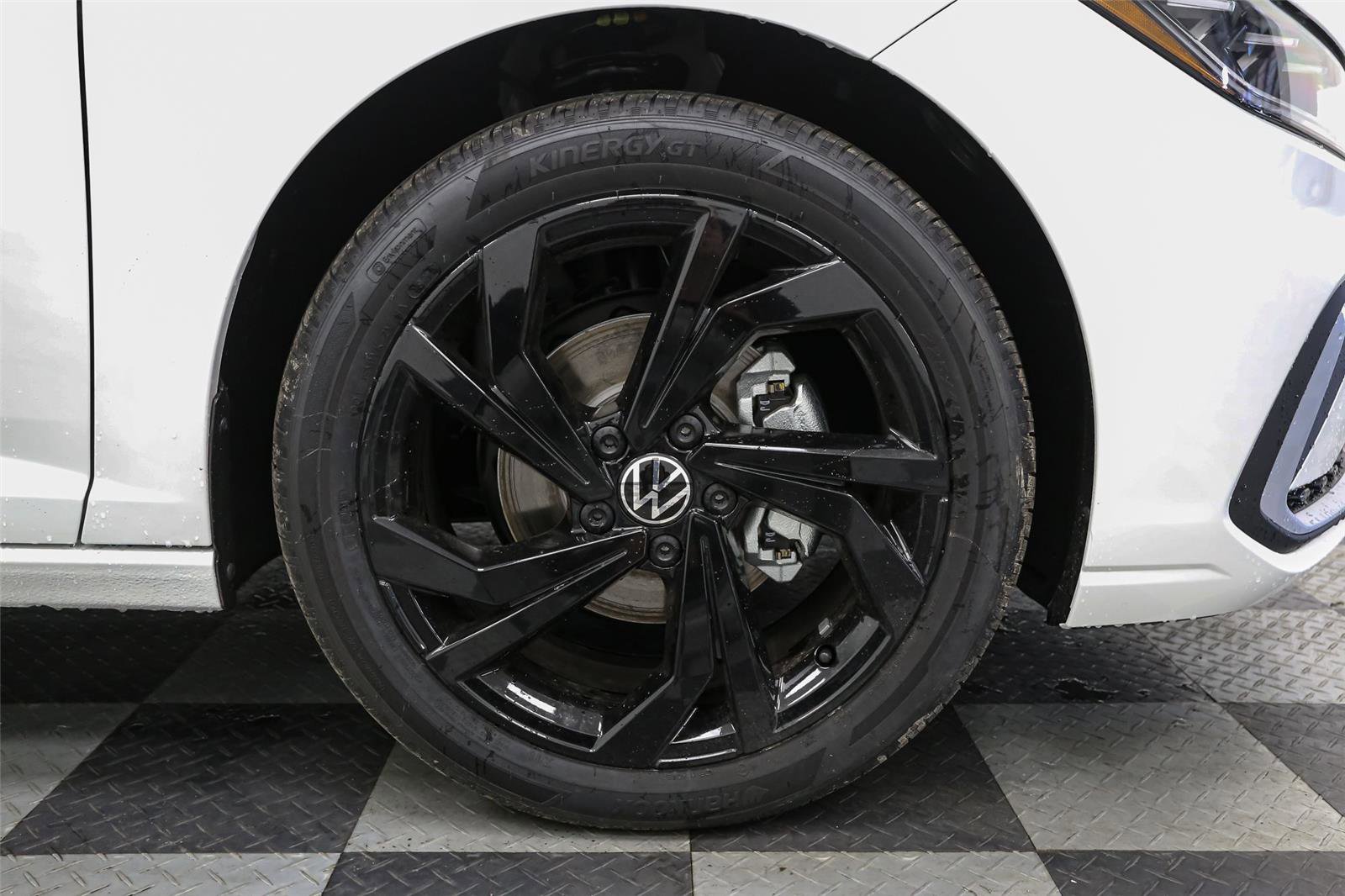 New 2025 Volkswagen Jetta SE image 12