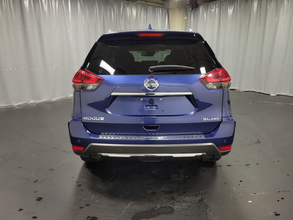 Used 2020 Nissan Rogue SL w/ Premium Package image 8