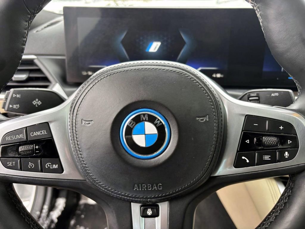 Certified 2022 BMW i4 eDrive40 w/ M Sport Package image 17