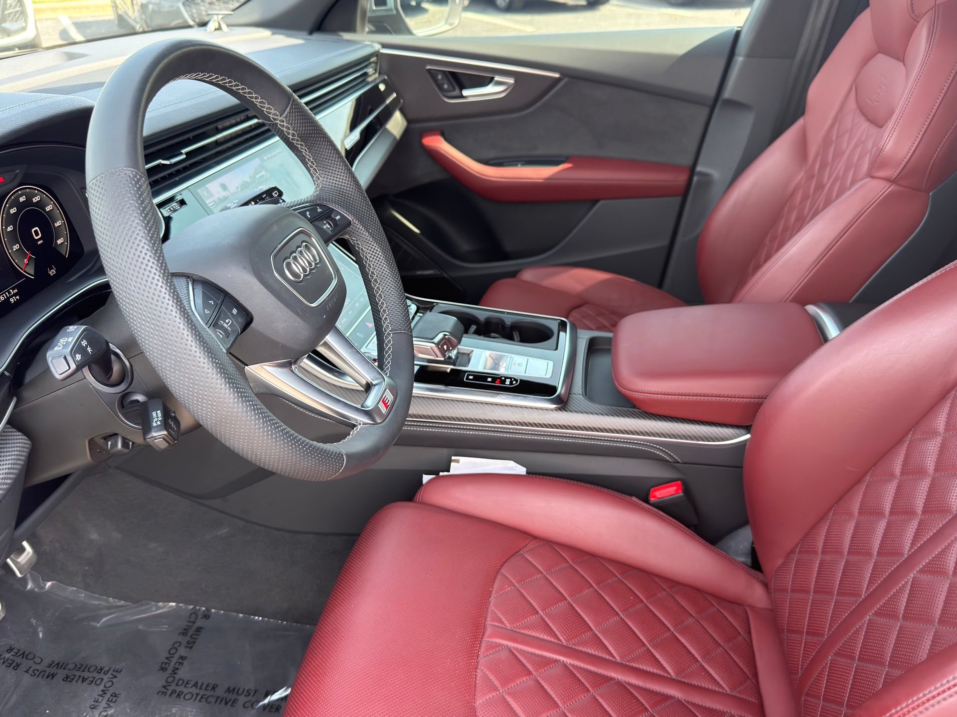 Used 2024 Audi SQ8 Prestige AWD/4WD image 9