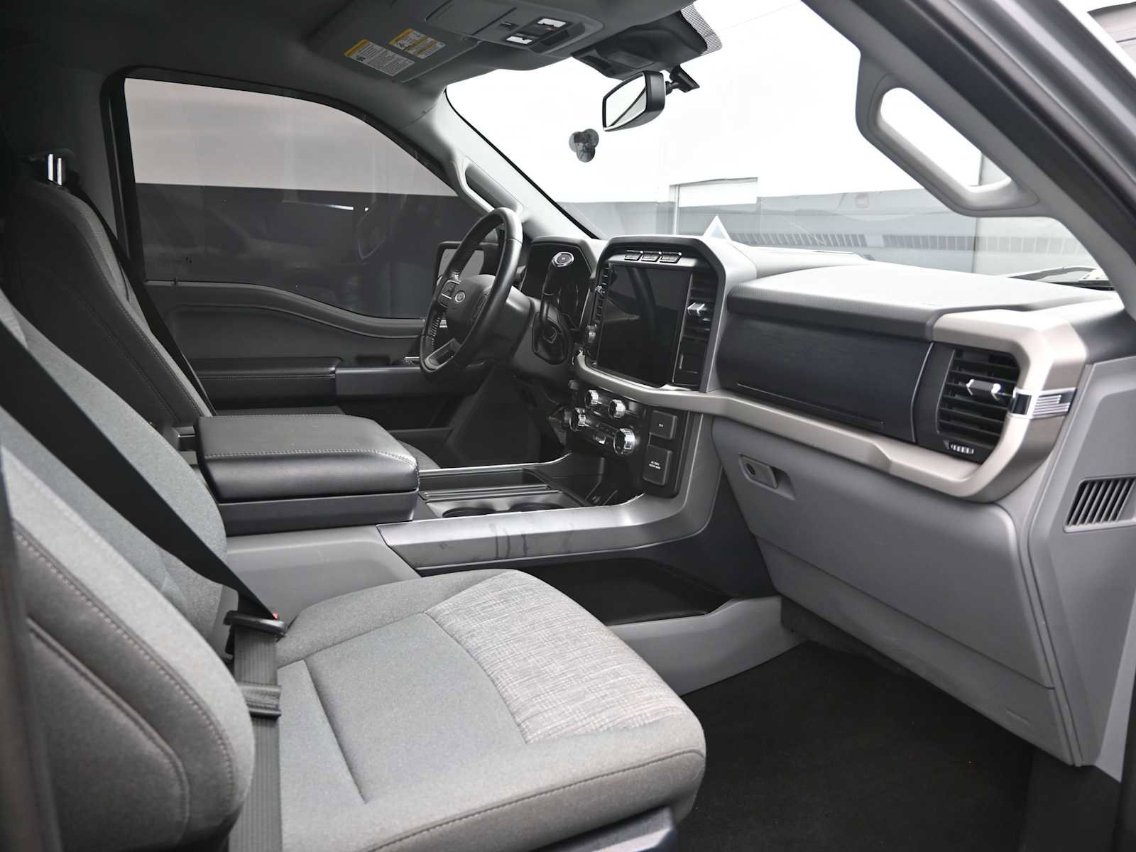 Used 2021 Ford F150 XLT w/ Equipment Group 302A High image 18