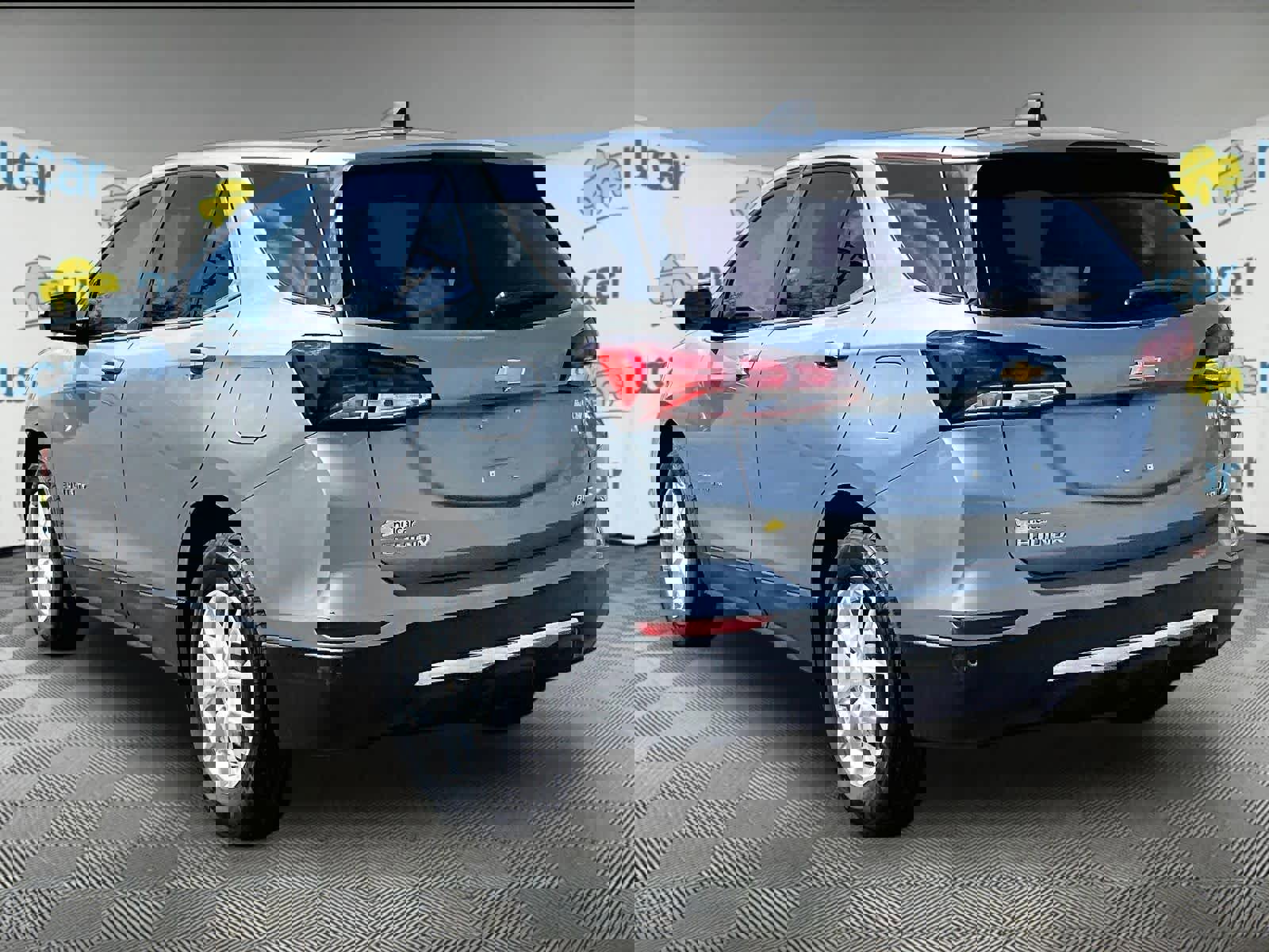 Used 2024 Chevrolet Equinox LT AWD/4WD image 4