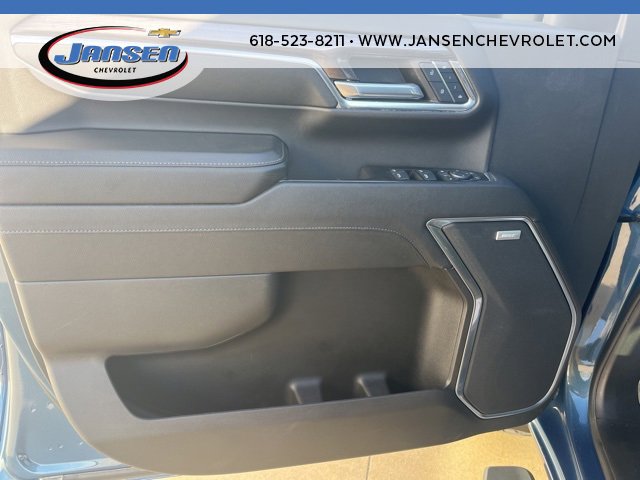 Used 2024 Chevrolet Silverado 2500 LTZ w/ LTZ Convenience Package image 13