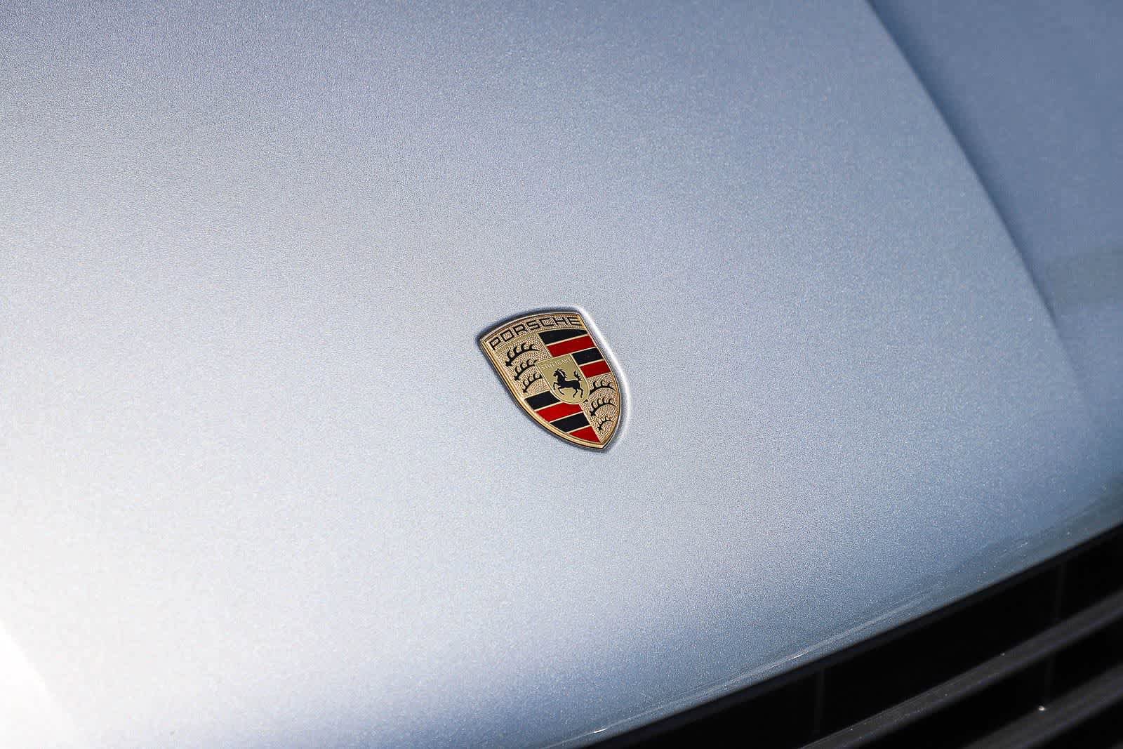 Used 2020 Porsche Macan AWD/4WD image 5