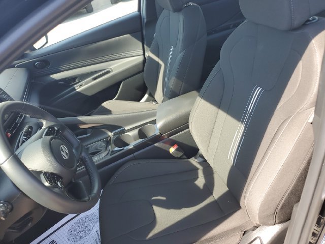 Certified 2026 Hyundai Elantra SEL Sport Premium FWD image 16
