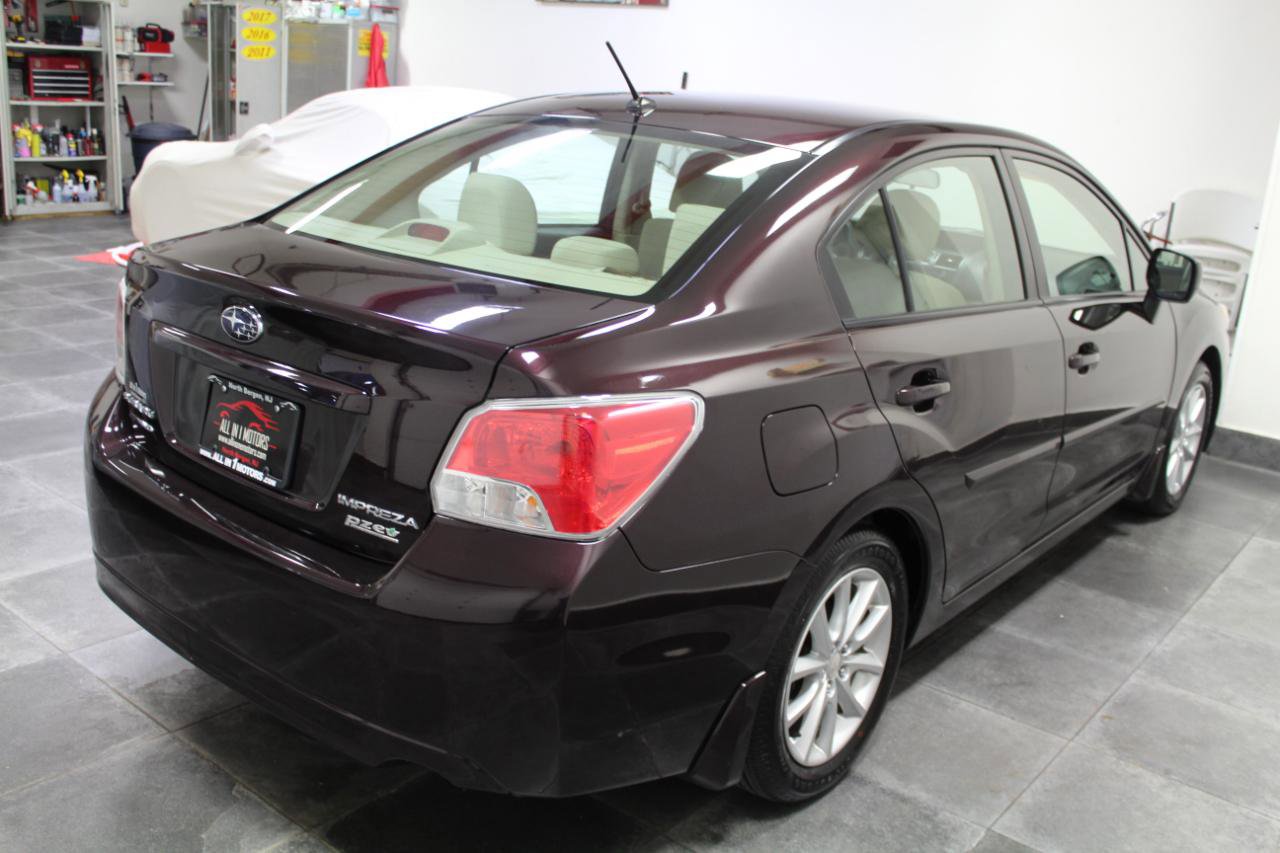 Used 2012 Subaru Impreza 2.0i Premium w/ All-Weather Pkg AWD/4WD image 6