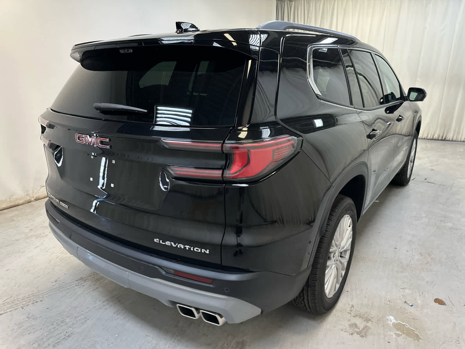New 2026 GMC Acadia Elevation w/ Elevation Premium Package image 11