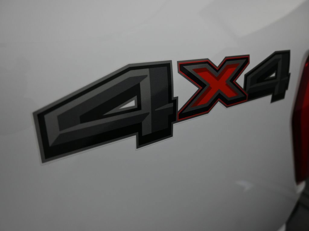 Used 2022 Ford F150 Lariat image 32