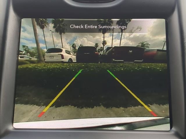 Used 2021 Chrysler 300 S image 23