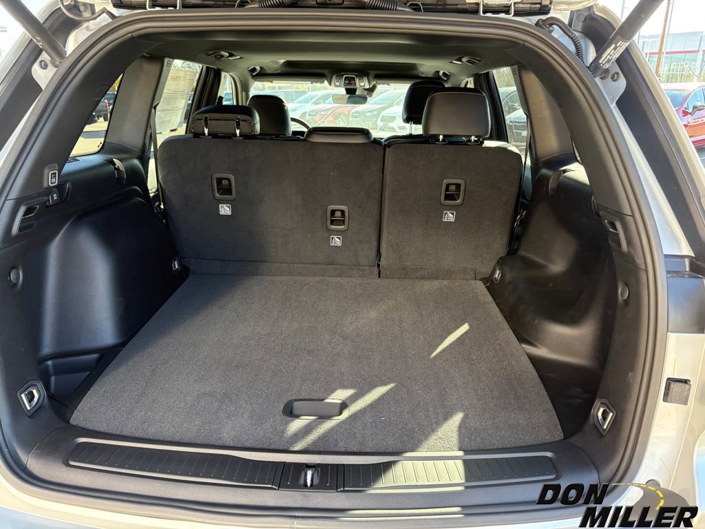 New 2025 Jeep Grand Cherokee Altitude image 26