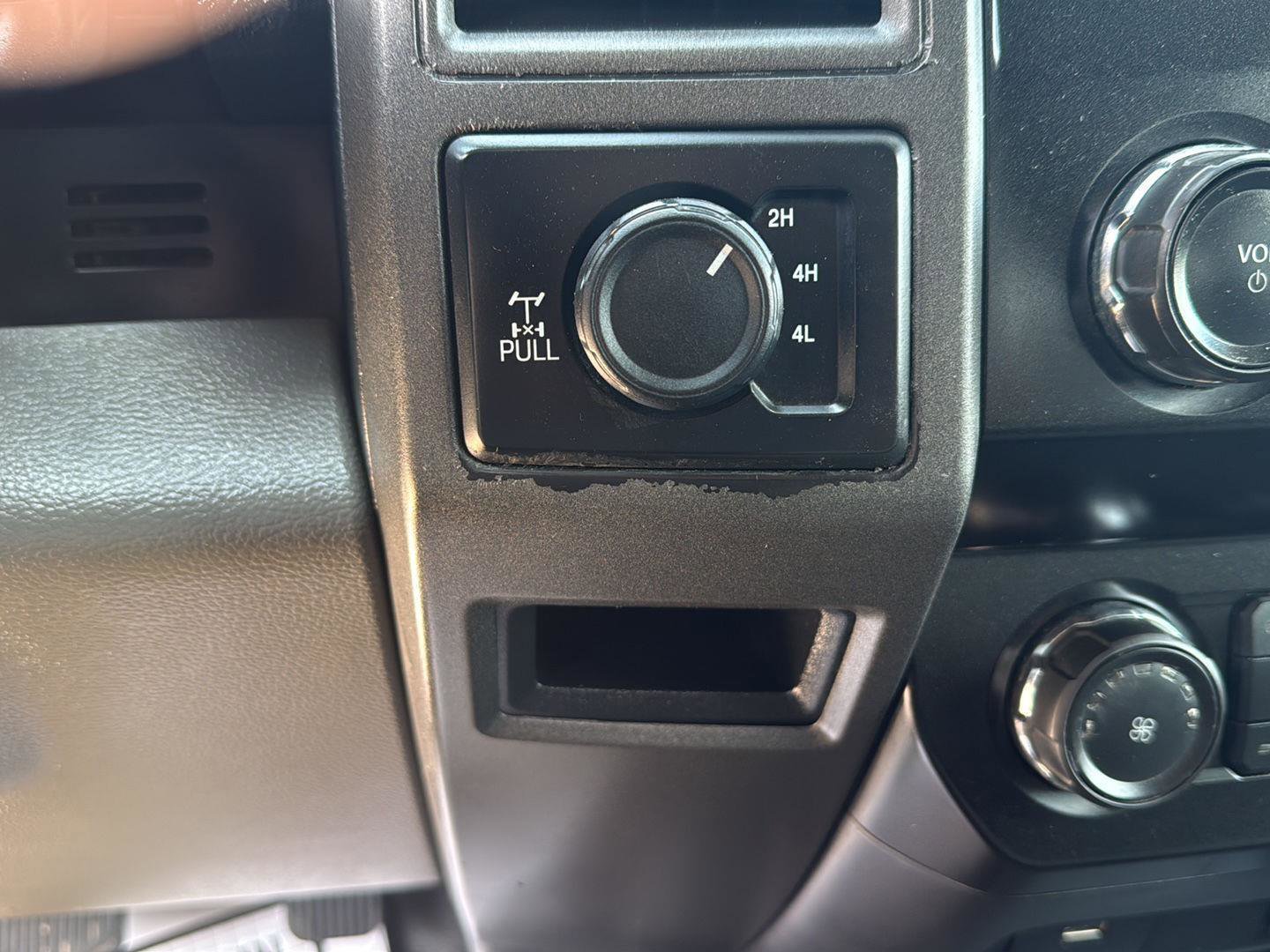 Used 2019 Ford F250 XL w/ Power Equipment Group image 22