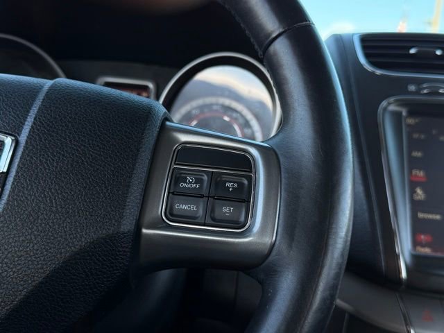 Used 2015 Dodge Journey Crossroad w/ Flexible Seating Group image 12