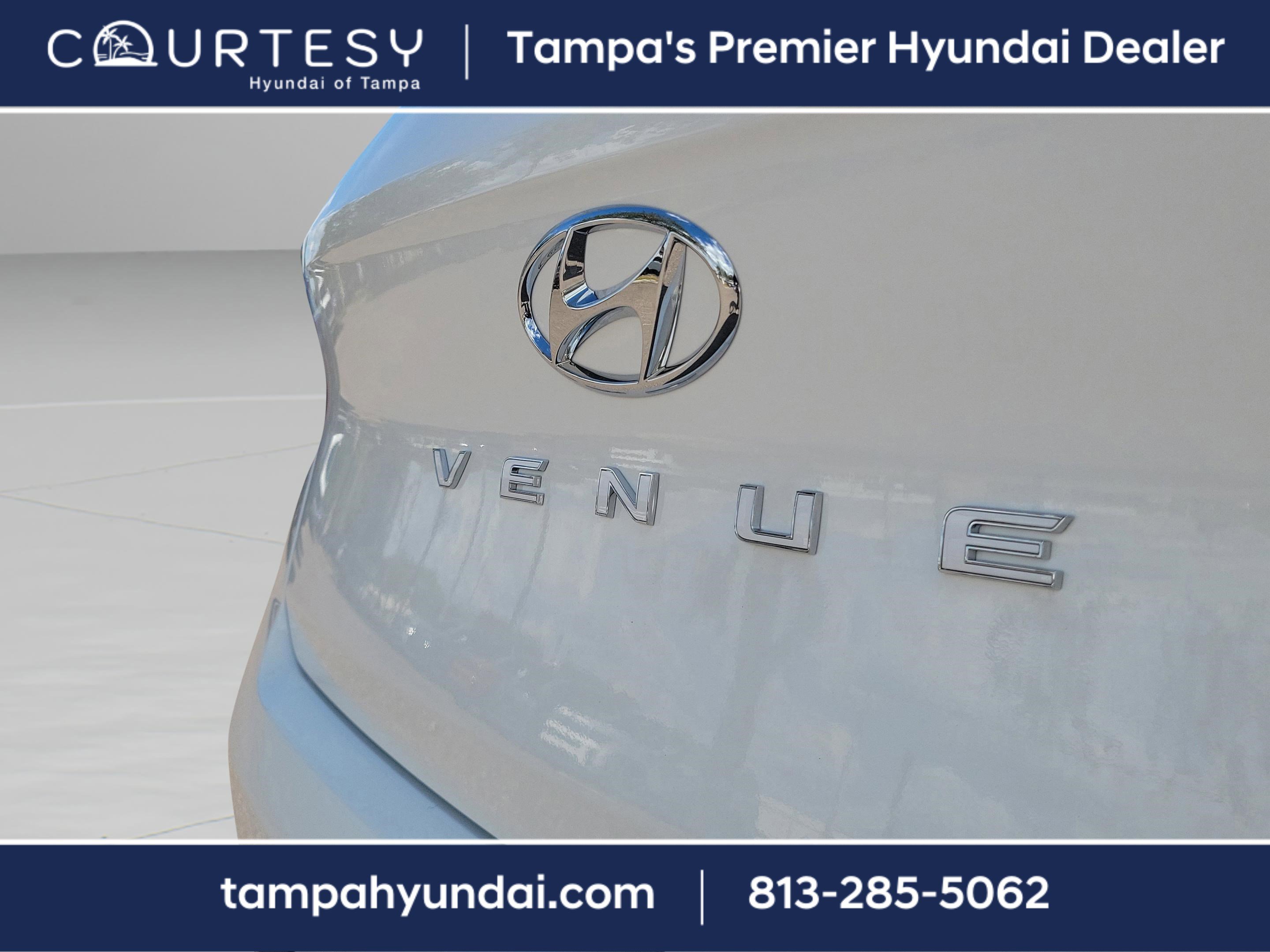 New 2026 Hyundai Venue SEL image 6