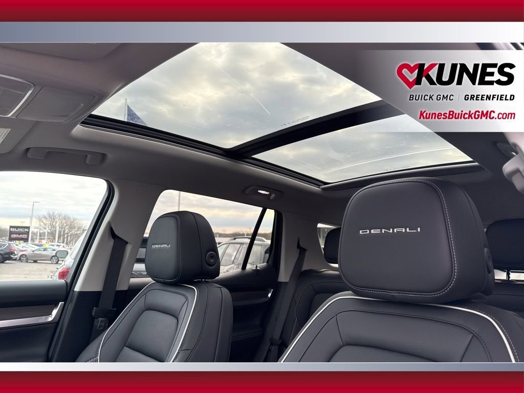 New 2026 GMC Terrain Denali w/ LPO, Floor Liner Package image 14