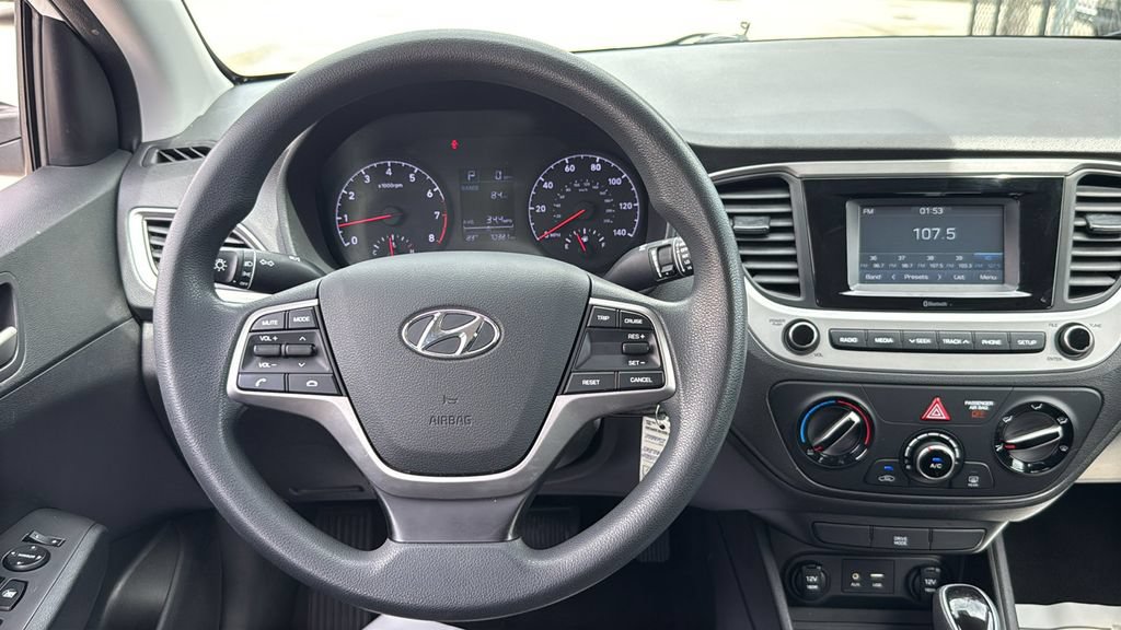 Used 2021 Hyundai Accent SE FWD image 29