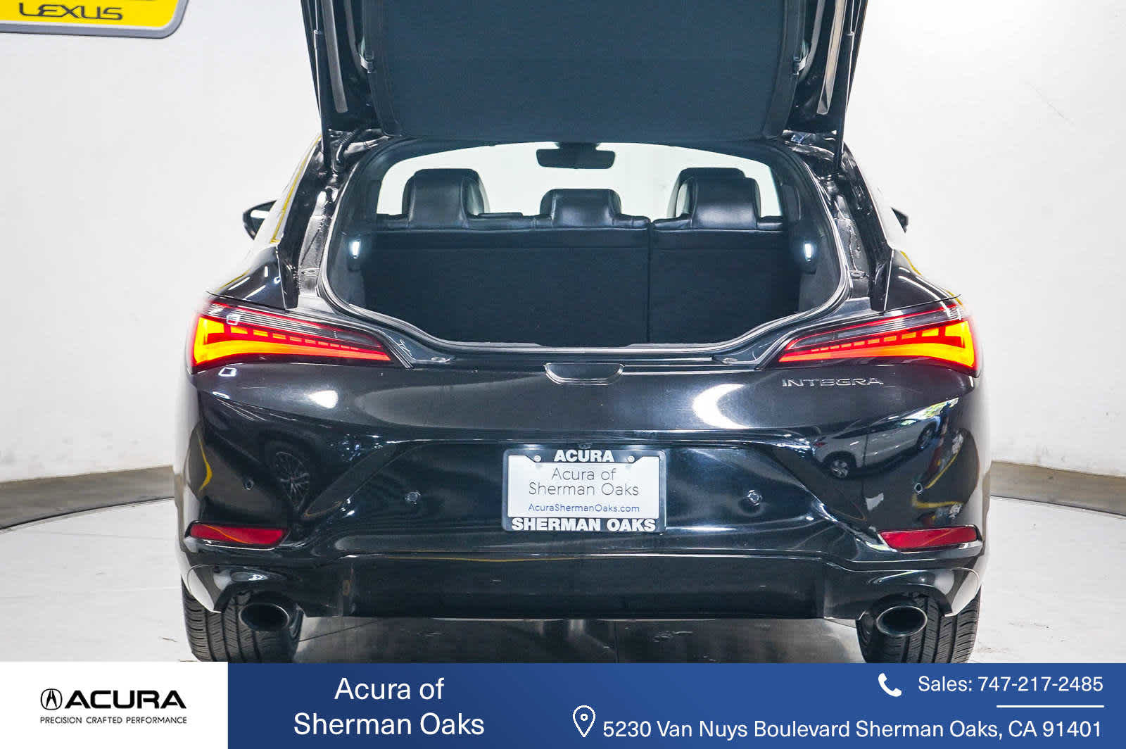 Used 2023 Acura Integra A-Spec image 29