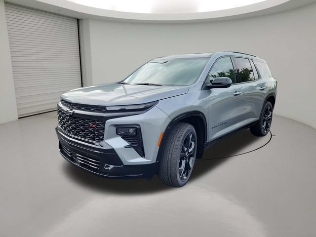 New 2027 Chevrolet Traverse RS w/ LPO, Floor Liner Package FWD image 3