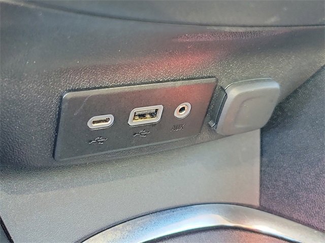 Used 2024 Chevrolet Malibu LT image 28