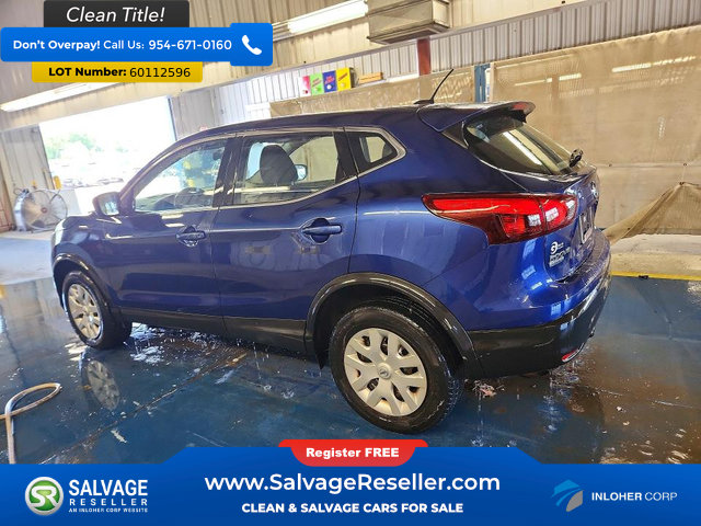 Used 2018 Nissan Rogue Sport S AWD/4WD image 3