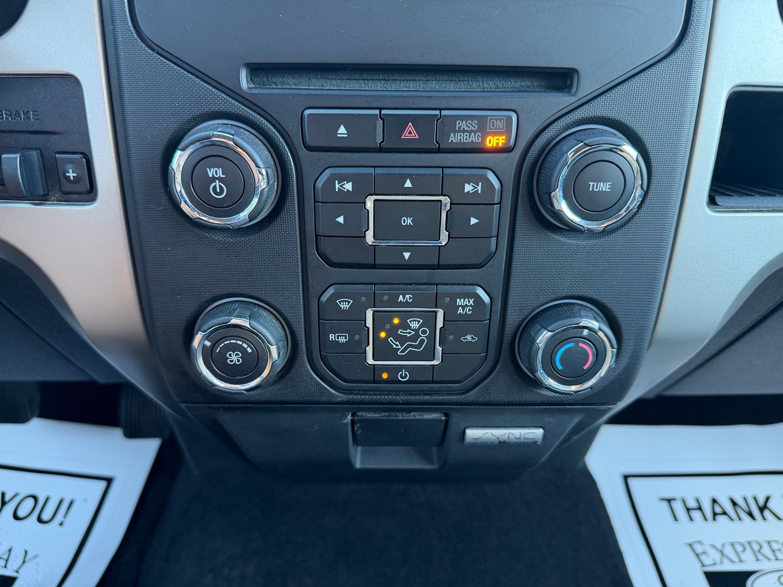 Used 2014 Ford F150 XLT w/ Equipment Group 302A Luxury AWD/4WD image 20