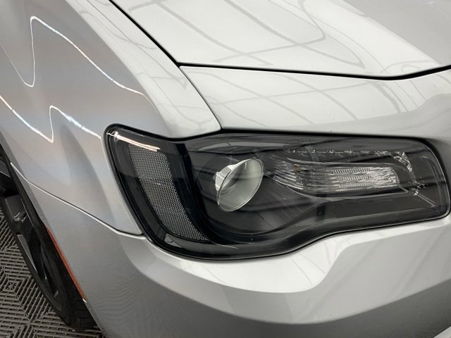 Used 2021 Chrysler 300 Touring w/ Sport Appearance Package image 27