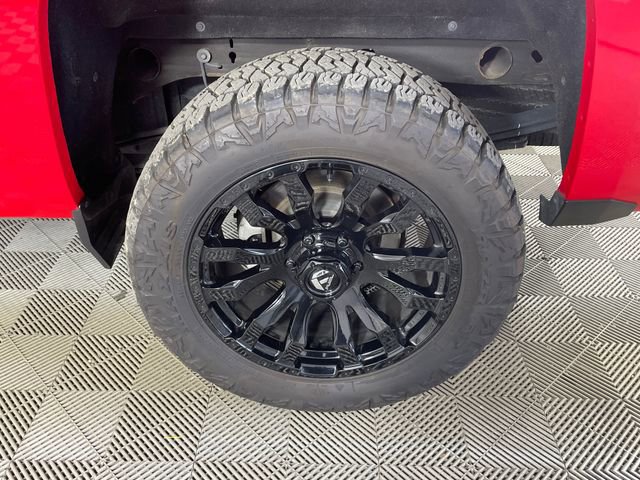 Certified 2018 Chevrolet Silverado 1500 LT w/ LT Eassist Package AWD/4WD image 18