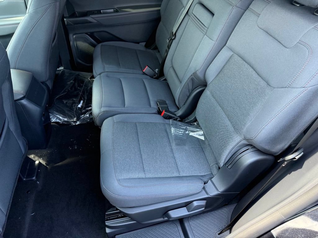 New 2026 Ford Explorer Active AWD/4WD image 33