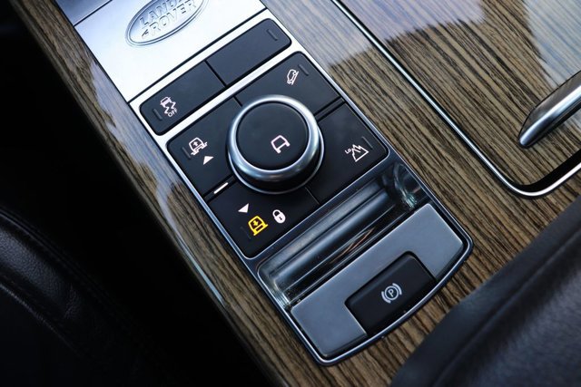 Used 2018 Land Rover Range Rover image 20