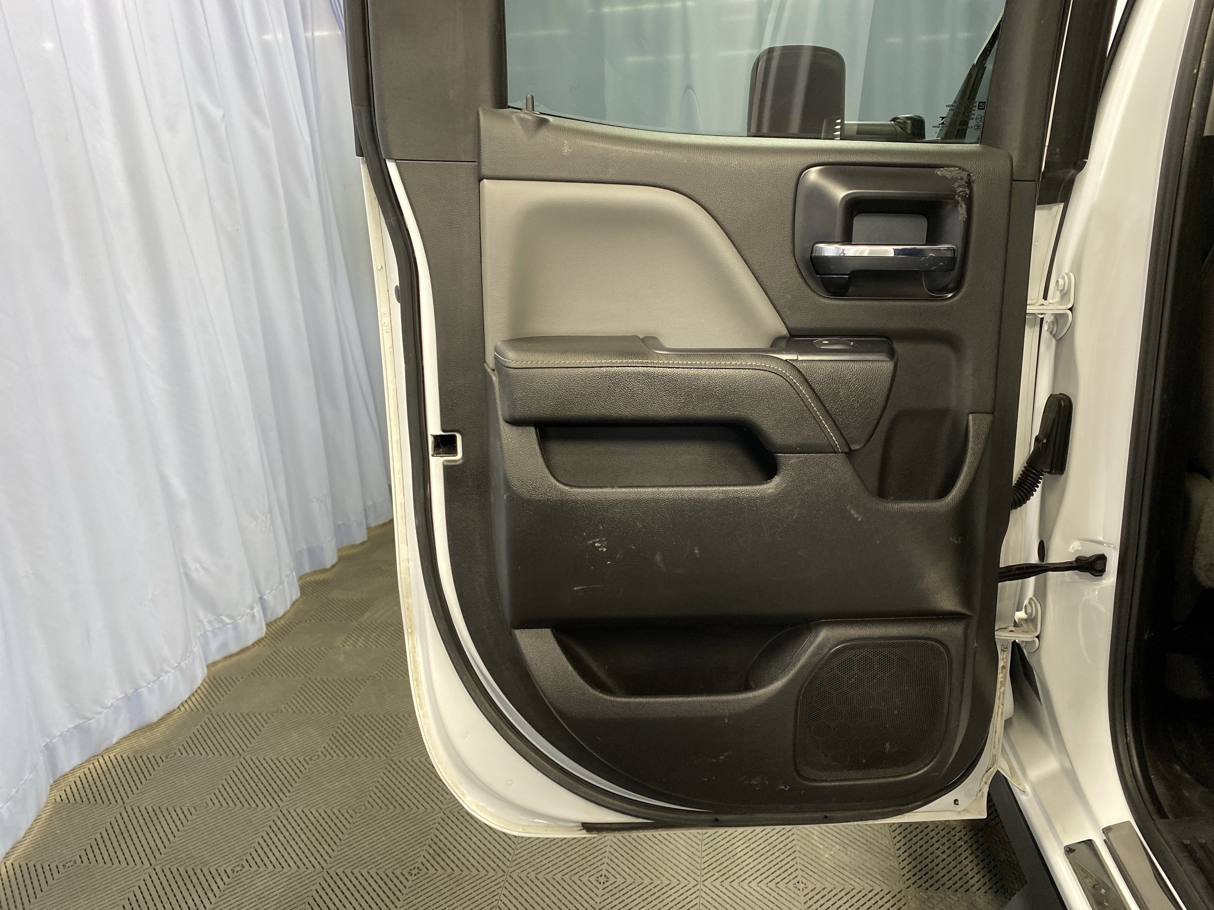 Used 2015 Chevrolet Silverado 2500 W/T image 24