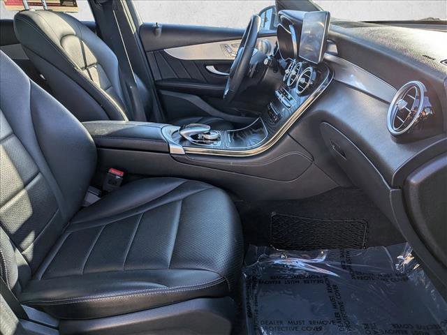 Used 2019 Mercedes-Benz GLC 300 4MATIC image 22