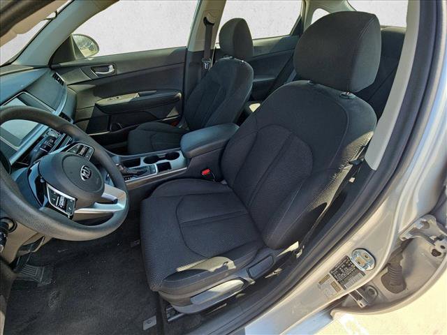 Used 2020 Kia Optima LX image 16