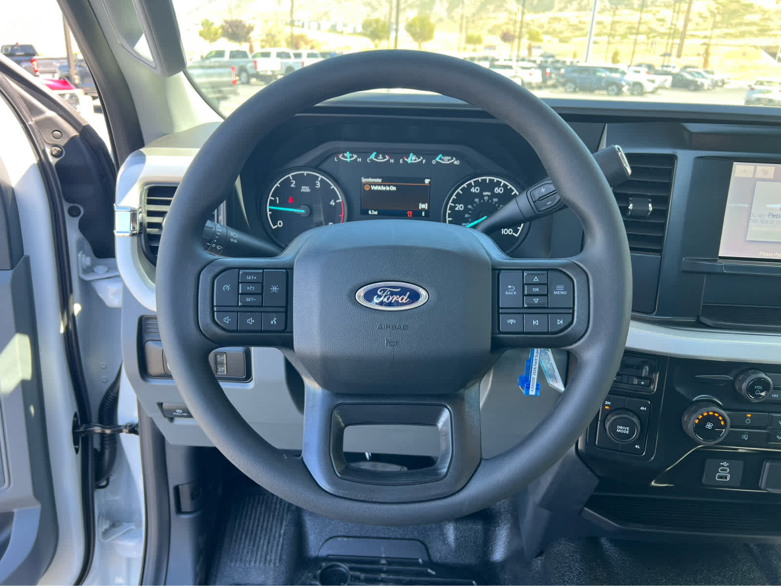 New 2026 Ford F550 4x4 Regular Cab Super Duty w/ XL Chrome Package image 3