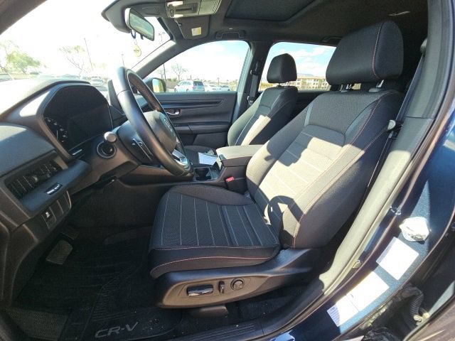 Used 2025 Honda CR-V Sport image 7