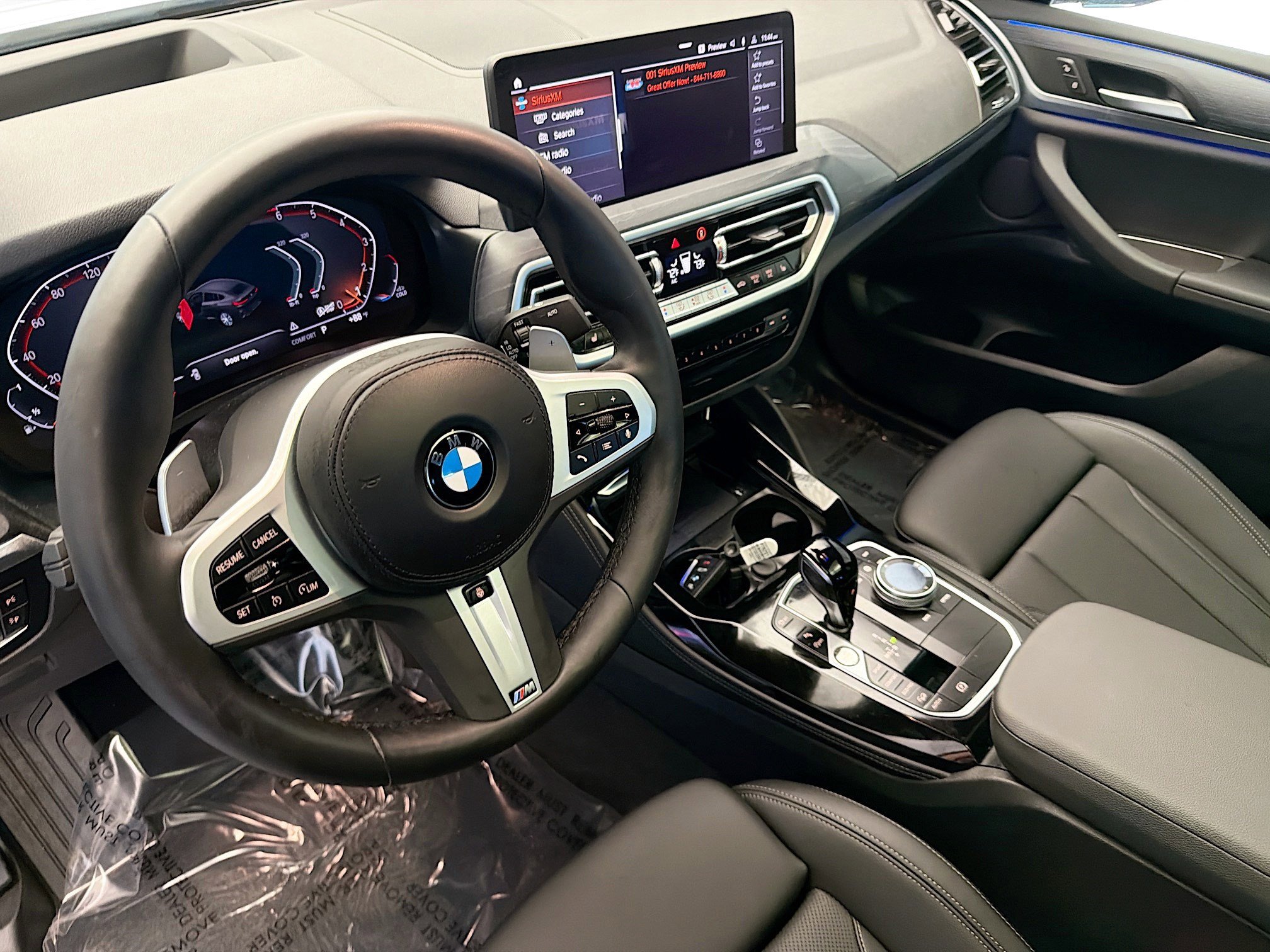 Used 2025 BMW X4 xDrive30i w/ Premium Package image 7