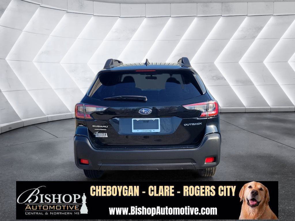Used 2023 Subaru Outback Premium image 18