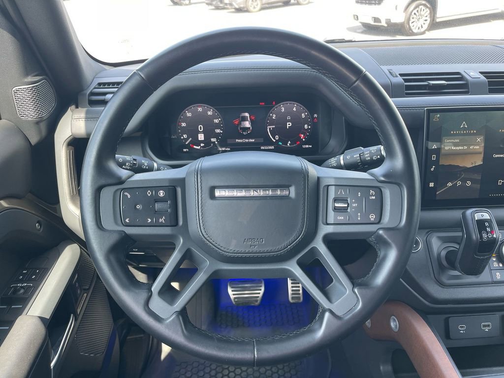 Used 2024 Land Rover Defender 110 X image 16