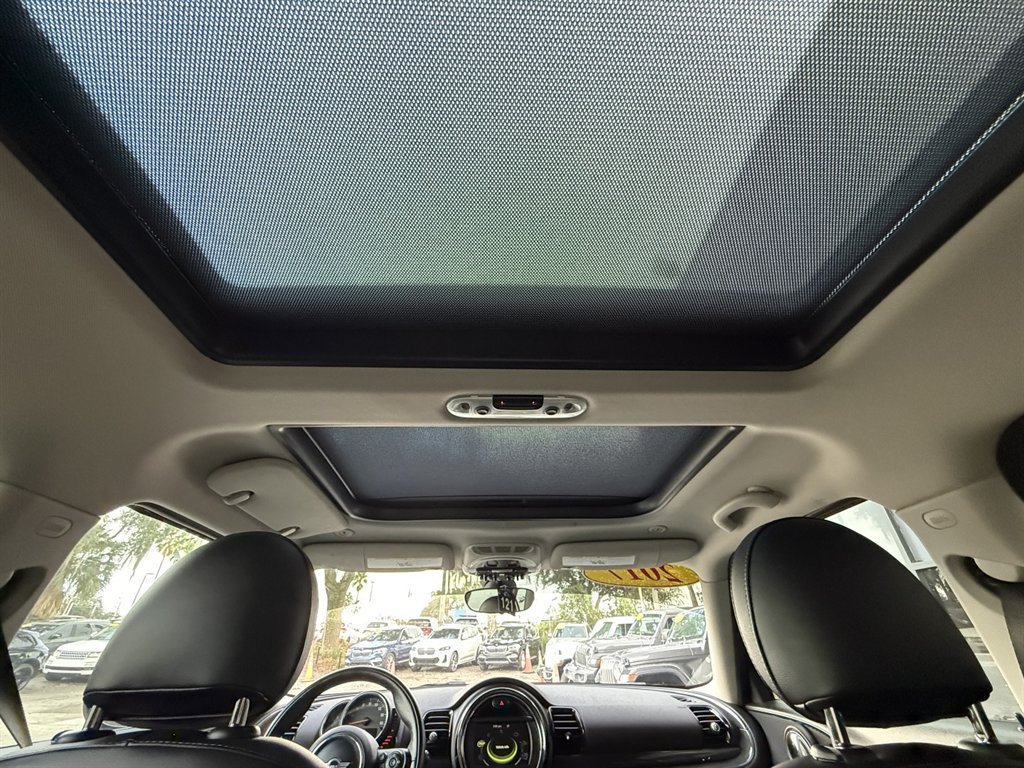 Used 2017 MINI Cooper Clubman ALL4 AWD/4WD image 17