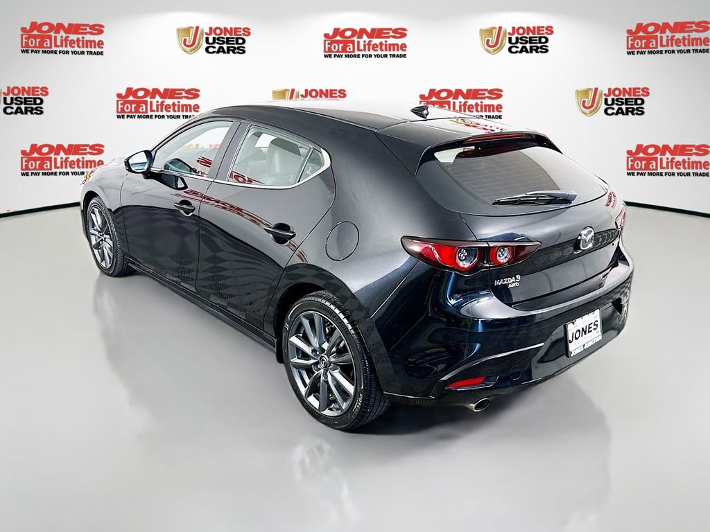 Used 2020 MAZDA MAZDA3 AWD Hatchback w/ Preferred Pkg image 2