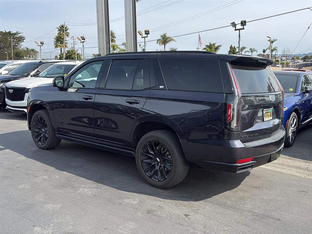 Used 2024 Cadillac Escalade Sport w/ LPO, ONYX Package image 2