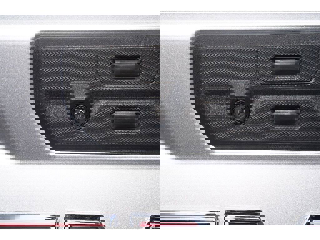 Used 2022 GMC Sierra 3500 SLT image 12