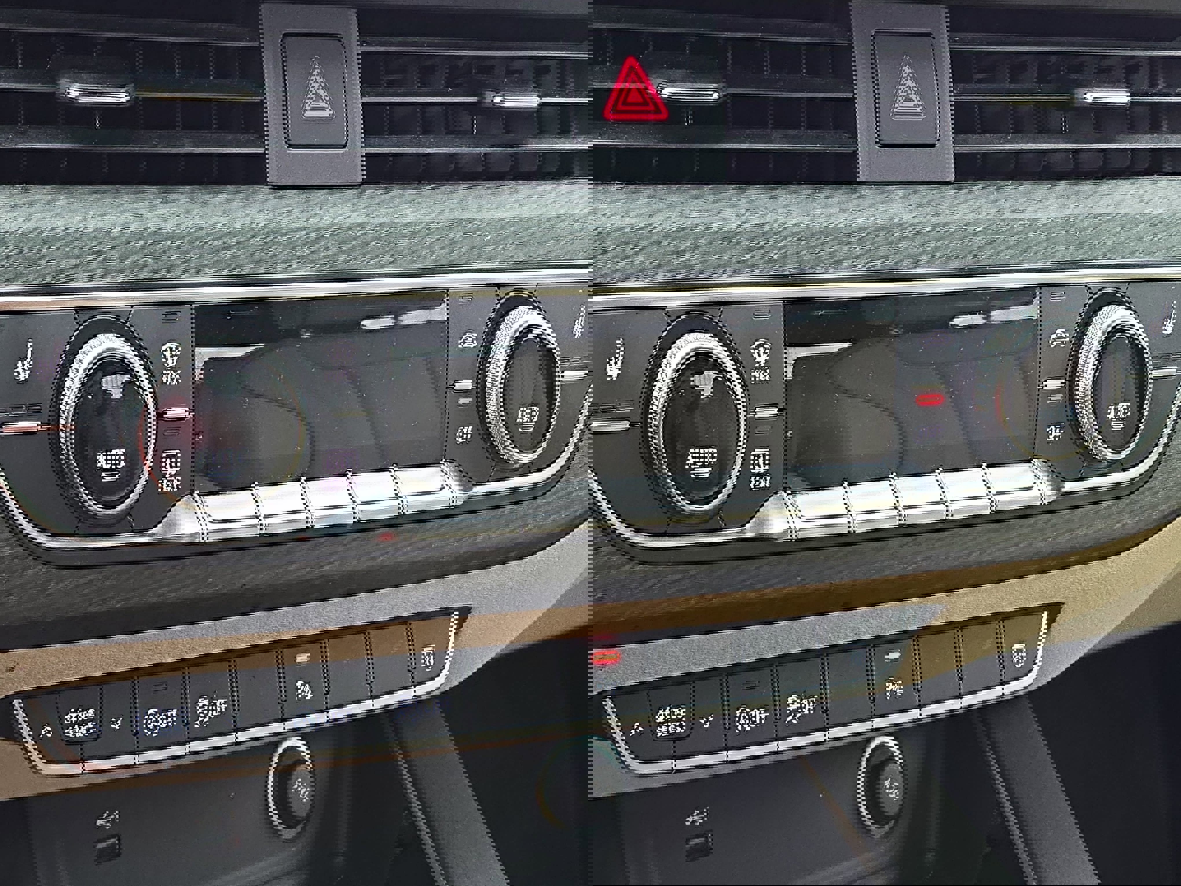 Used 2022 Audi A4 2.0T Premium w/ Convenience Package image 22